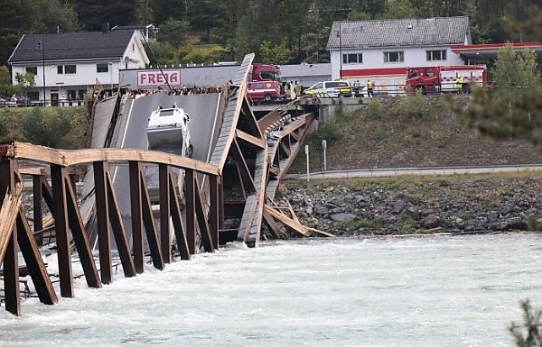 Norway Bridge Collapses, Helicopter Rescues Drivers Of Two Vehicles - autojosh 
