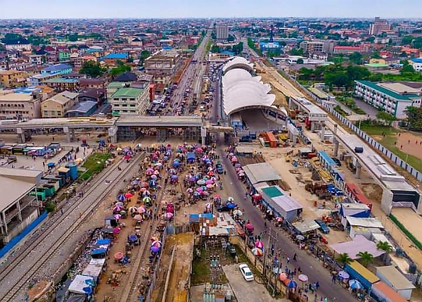 Sanwo-Olu Inspects Red Line Projects, Says It Will Transports 500,000 Passengers Daily From Q1 2023 - autojosh 