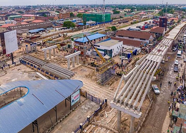 Sanwo-Olu Inspects Red Line Projects, Says It Will Transports 500,000 Passengers Daily From Q1 2023 - autojosh 