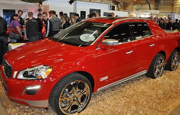 Volvo XC60 Pickup Truck With Six Wheels Stole The Show At Car Meet - autojosh 
