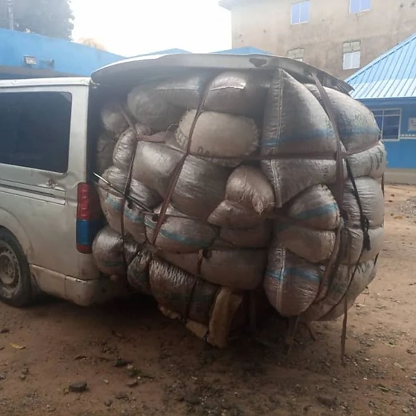Today's Photos : FRSC Flagged Down Two 'Seriously' Overloaded Vehicles In Abuja - autojosh 