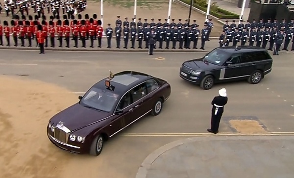 Moment King Charles III Arrives For Queen's Funeral In ₦5 Billion Armored Bentley State Limousine - autojosh 