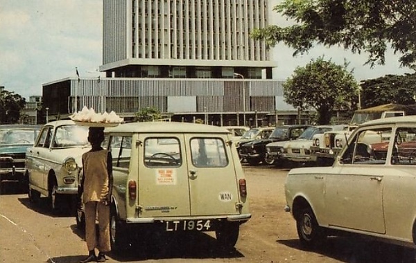 Photos : Mini, Peugeot 404, VW, Land Rover, Ford Zodiak, Vauxhall Viva - Cars That Ruled Lagos In 1970s - autojosh 