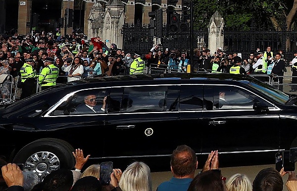 Moment US President Joe Biden Arrive At Westminster Hall To Pay Respects To Queen Elizabeth II - autojosh