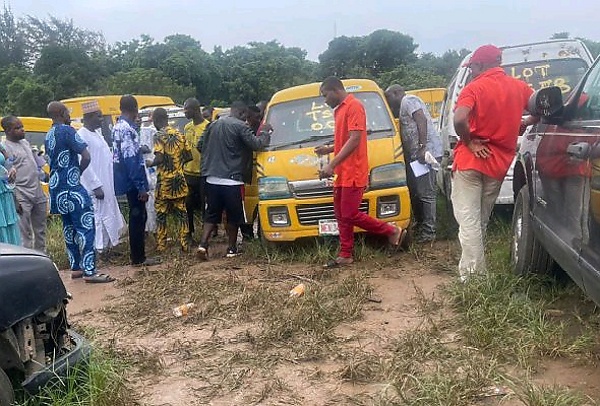 Traffic Offences: Lagos Auctions Over 134 Impounded Vehicles To Public - autojosh 