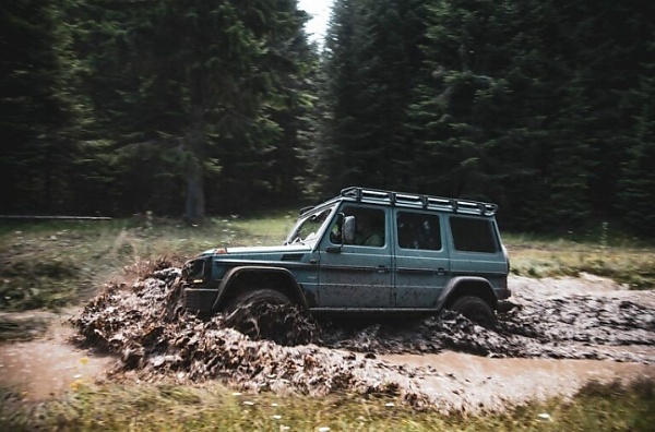 2022 G-Class Festival Sees G-Wagon Enthusiasts Take Their SUVs Via Forest, Mountains, Mud Holes - autojosh 