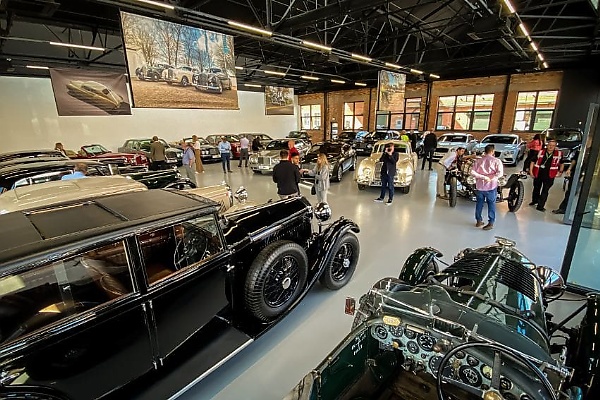 Bentley Opens New Heritage Garage Featuring 42 Cars Spread From 1919 - autojosh