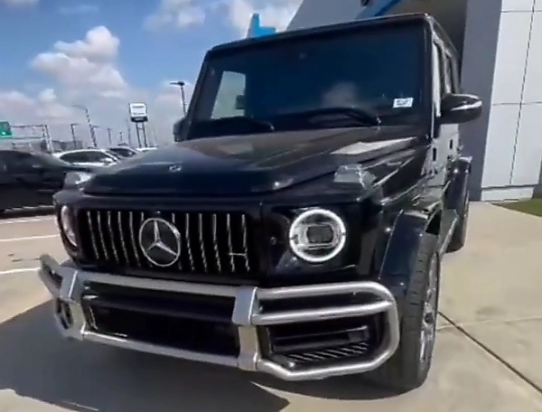 Davido Orders Mercedes-Benz G-Wagon For Chioma - autojosh 