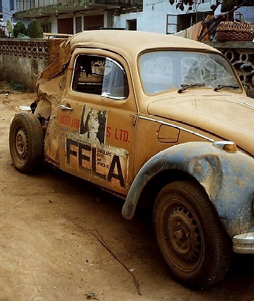 Fela Anikulapo Kuti Drove This Battered Volkswagen Beetle To Protest FESTAC 77 - autojosh 