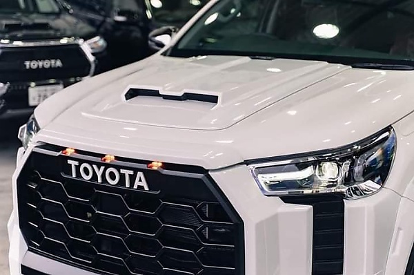 This ₦1.2 million Bodykit By Japanese Tuner Turns Your Toyota Hilux Into 2022 Tundra Lookalike - autojosh 