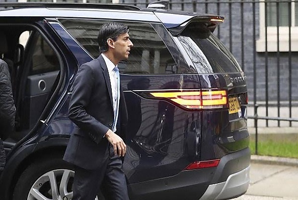 Richi Sunak Becomes UK PM Weeks After Predecessor Accused BMW XM For Collapsing UK Economy - autojosh 
