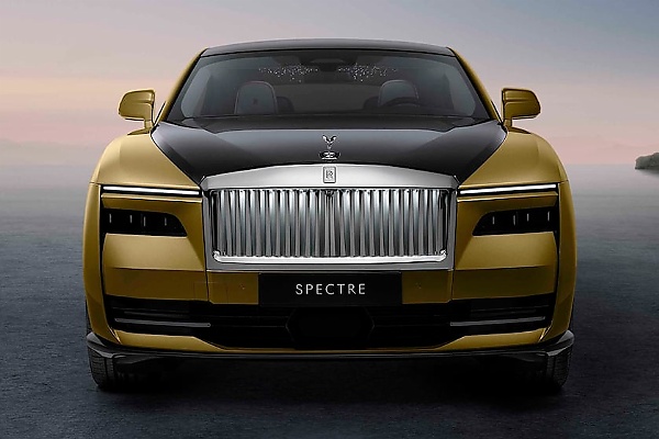 Over 300 Customers Ordered $413,000 Rolls-Royce Spectre Electric Car Before Even Seeing It - autojosh 