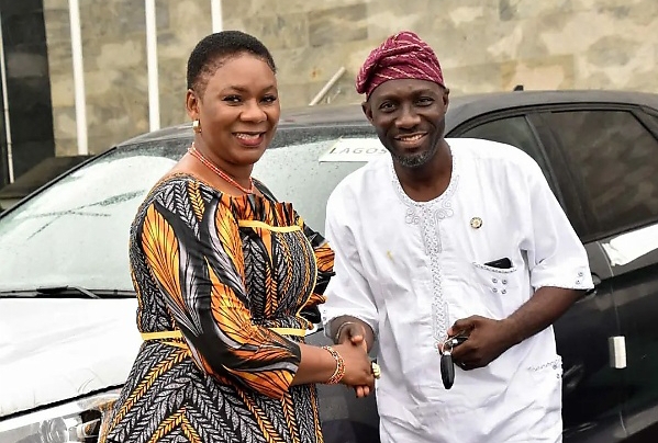 Sanwo-Olu Presents Official Cars To 11 Newly Appointed Permanent Secretaries - autojosh 