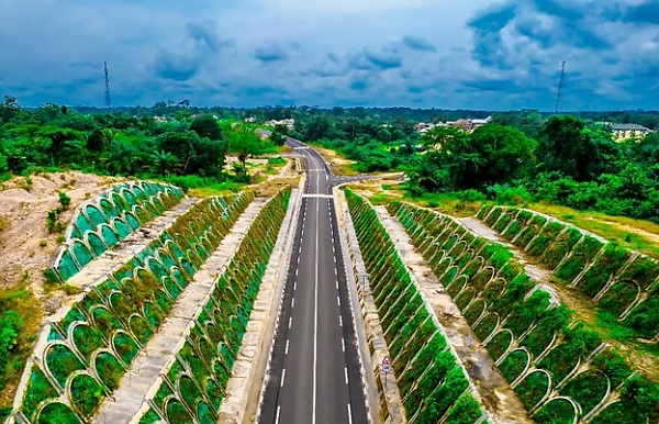 New Two-lane Nigeria-Cameroon Border Bridge Commissioned, Replaces 70+ Years Single-lane Bridge At The Border - autojosh 