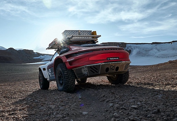 Two Special Porsche 911 Driven Up To 19,708 Feet To Explore The Highest Volcano In The World - autojosh 