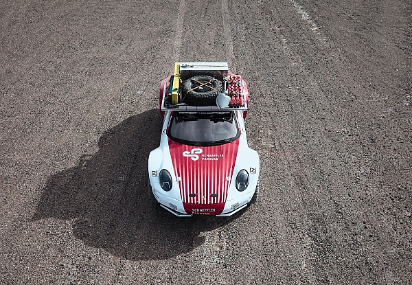 Two Special Porsche 911 Driven Up To 19,708 Feet To Explore The Highest Volcano In The World - autojosh 