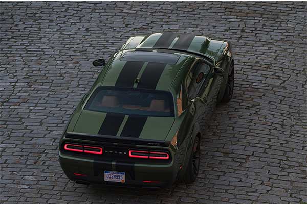 Manual Gearbox Returns To The Dodge Challenger Hellcat For 2023 Model Year