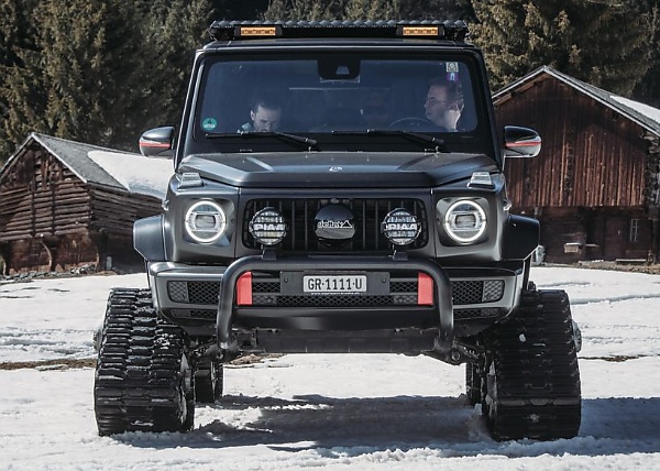 Snow Tank : Man Spent $148,000 To Fix A Caterpillar Tracks On His Mercedes G-Wagon - autojosh 