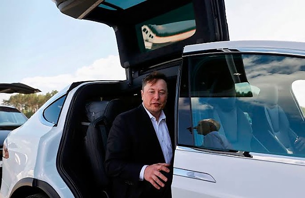 Tesla CEO Elon Musk Says He Avoids Open-air Car Parades As He Fears Assassination Attempt - autojosh