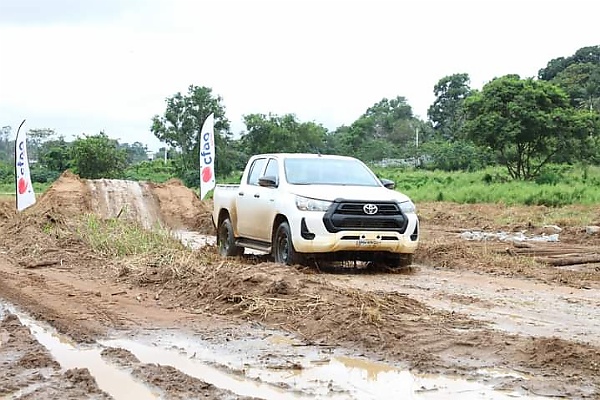 Today's Photos : Toyota Cote d'Ivoire Takes Land Cruiser LC 300, Hilux For An Off-roading Adventure - autojosh 