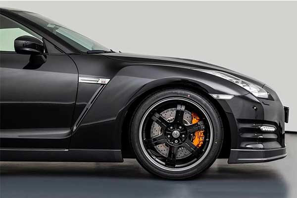 Formula 1 Legend Sebastian Vettel Puts His 93 Miles Driven Nissan GTR For Sale