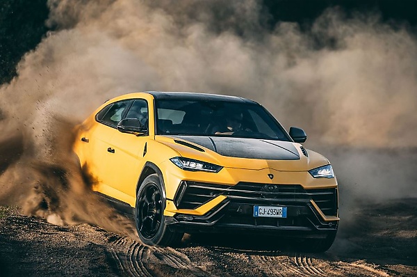 Lamborghini Delivered A Record 9,233 Cars In 2022, Thanks To Urus SUV