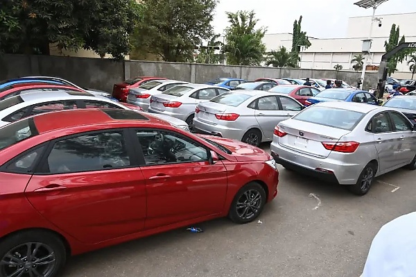 LASG Distributes 100 Vehicles To Substantive Directors On GL 17 Through E-ballot - autojosh 