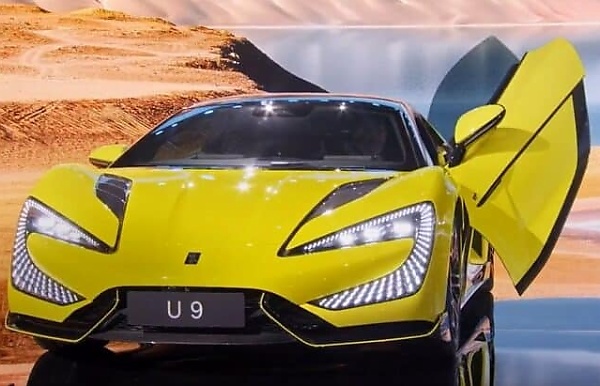 BYD's YangWang Reveals $145,000 U9 Electric Supercar With Butterfly Doors - autojosh 