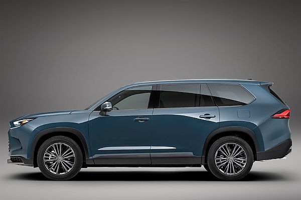 First-ever 2024 Toyota Grand Highlander 3-row SUV Revealed - autojosh 