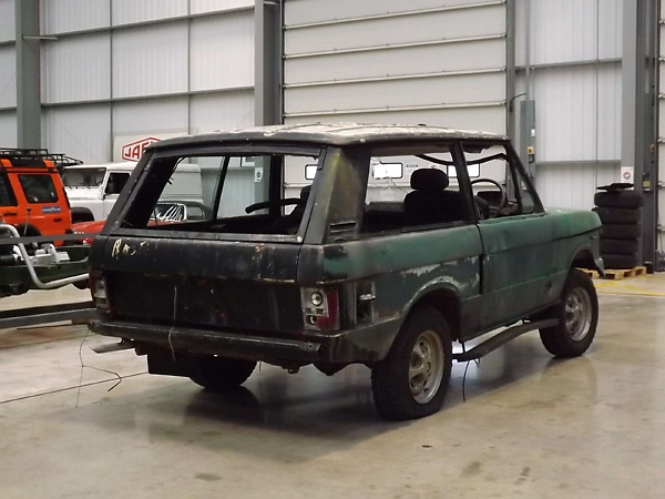 Battered And Rusty 1980 Range Rover Owned By Bob Marley Expected To Fetch $181,000 At Auction - autojosh 