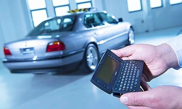 This Gadget-filled BMW 750iL Starred In The James Bond Movie 'Tomorrow Never Dies' - autojosh 