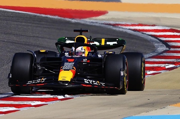 1,500-hp Bugatti Chiron Vs 750-hp Red Bull F1 Car - See Who Wins In A Drag Race - autojosh 