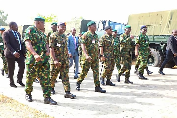 Buhari Commissions 700 Nigerian-assembled Ashock Leyland Troops Carrying Vehicles - autojosh 