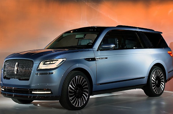Today's Photos : This Lincoln Navigator Concept With Gullwing Doors Previews Current-gen SUV - autojosh 