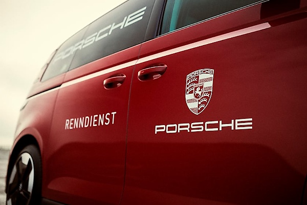 Volkswagen ID met Porsche-merk te zien bij dealers om Porsche's 75-jarig jubileum te vieren - Autojosh 