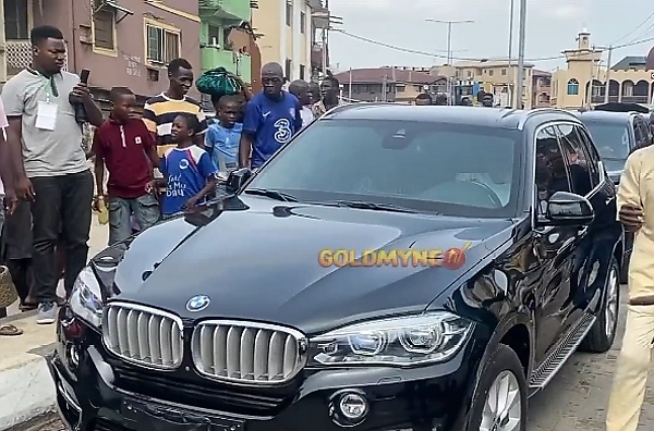 Sanwo-Olu Personally Drove Himself To Cast His Vote In His ₦60m BMW X5 Protection VR6 - autojosh