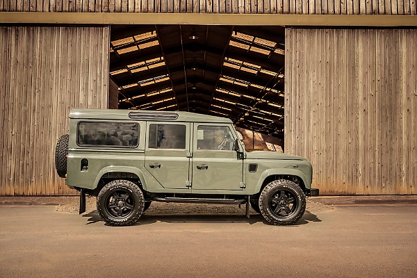 Someone Bought 200 Defenders Before It Was Discontinued In 2015, Now People Pay $268k To Have One - autojosh 