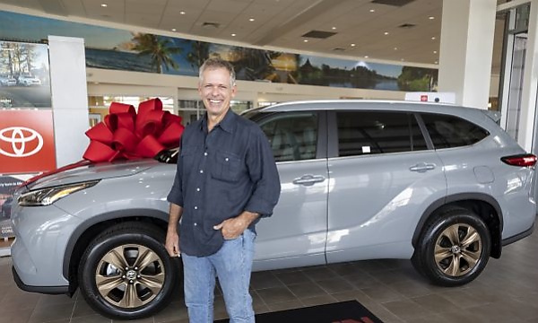 Man Loses 1 Million-mile 2006 Highlander During Hurricane, Gets 2023 Model From Toyota - autojosh 