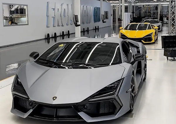 2024 Lamborghini Revuelto Sold Out For Two Years Before It Was Even Revealed