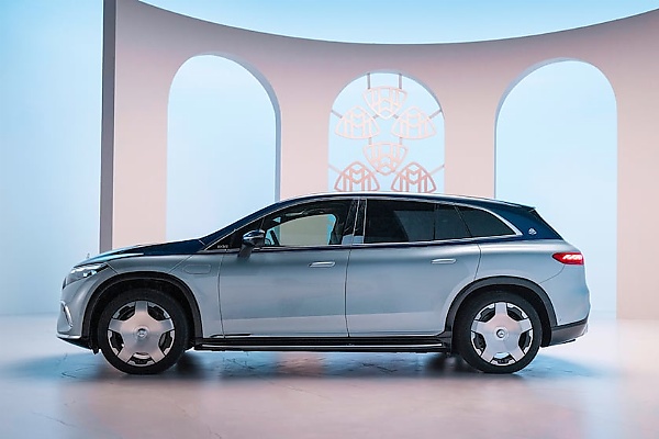 Today's Photos : 2024 Mercedes-Maybach EQS 680, An Ultimate Electric SUV “Without Rival” - autojosh 