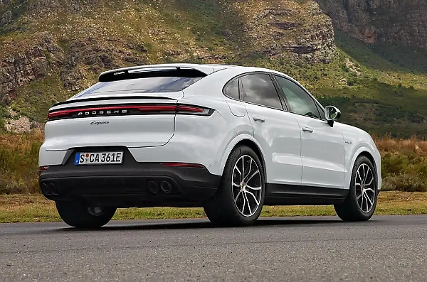 Today's Photos : 2024 Porsche Cayenne Debut With Updated Looks, More Power - autojosh