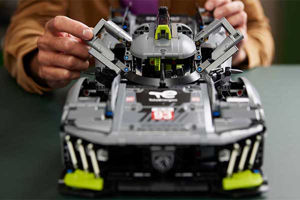 Check Out This Lego Peugeot 9x8 Le Mans Race Car With A Glow In The Dark Ability