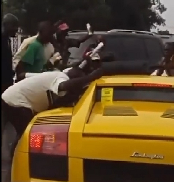 Congolese Singer Fally Ipupa Takes His Lamborghini Gallardo For A Spin, Drives Fans Into A Frenzy - autojosh 