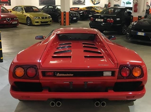 Late Igbo Billionaire Ezego's Scissors-door Lamborghini Diablo Is Rotting Away - autojosh 