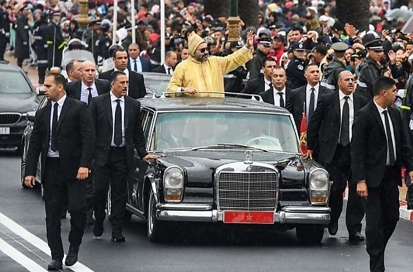 King Of Morocco Loves Picking His Guests At The Airport In His Open-top Mercedes 600 Pullman - autojosh 