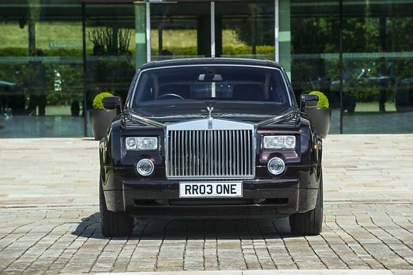 Today's Photos : This Is The Very First Rolls-Royce Phantom VII Under BMW-ownership - autojosh 