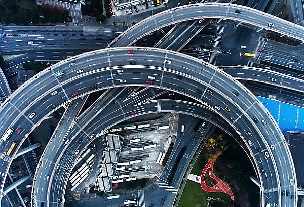 Today's Photos : Aerial View Of The Spiral Nanpu Bridge In Shanghai, China At Night - autojosh 