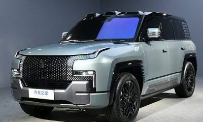 Watch Defender-inspired YangWang U8 Drive Sideways, Do Moonwalk Like Michael Jackson - autojosh