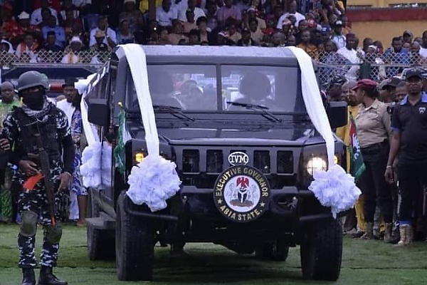 Newly Sworn-in Abia Governor Alex Otti Rides In A Parade Car Made By Innoson - autojosh