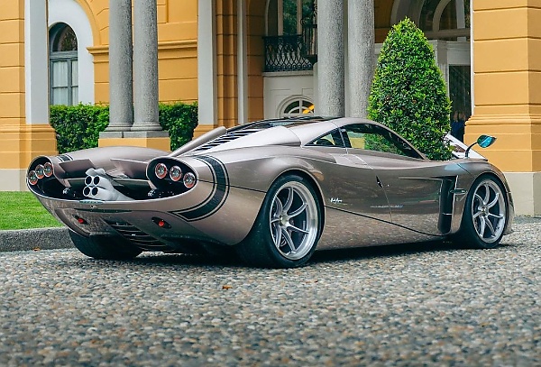 From Rolls-Royce Spectre To Bugatti Mistral, Here Are Cars On Display At Concorso d'Eleganza Villa d'Este - autojosh